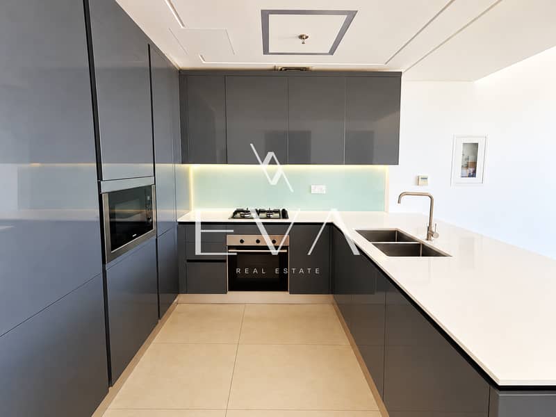 3 Kitchen Sunrise 402