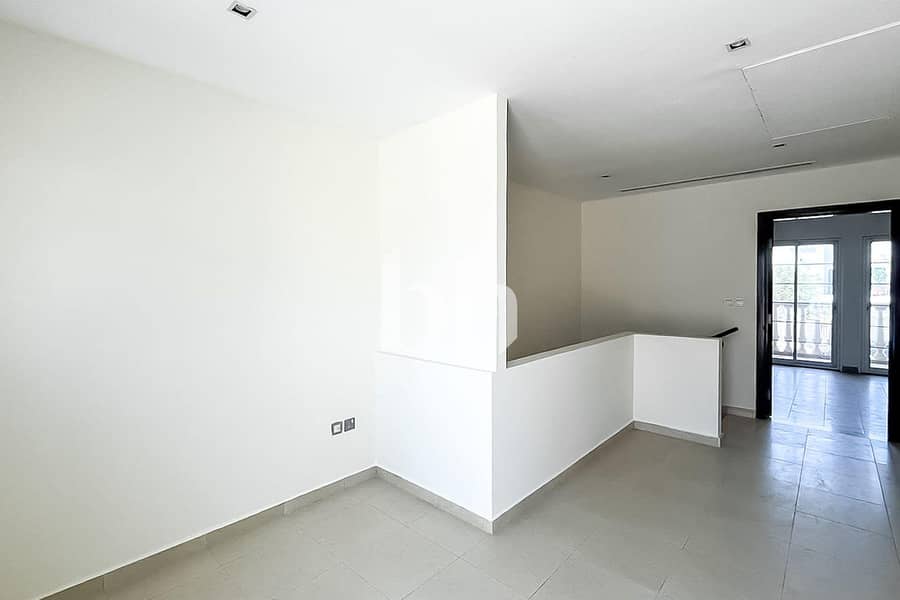 8 images image img