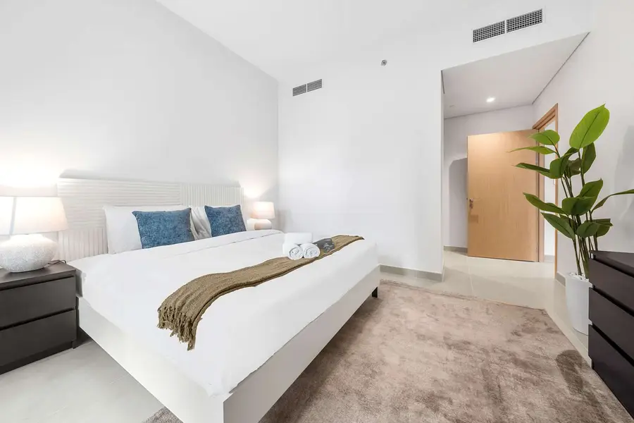 Large Layout | Prime Community | Furnished