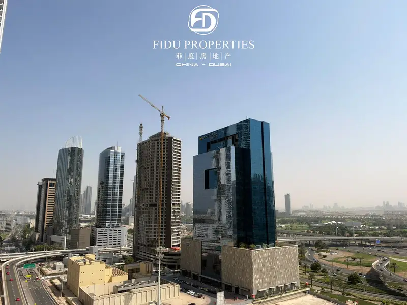 Furnished | Midfloor | Vacant On Transfer