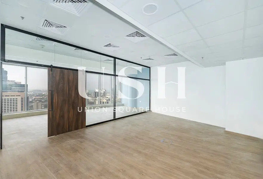Fitted Offices | Sea View | Rare | Upgraded Floor