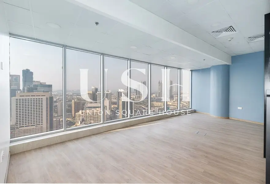 Fitted Offices | Sea View | Rare | Upgraded Floor