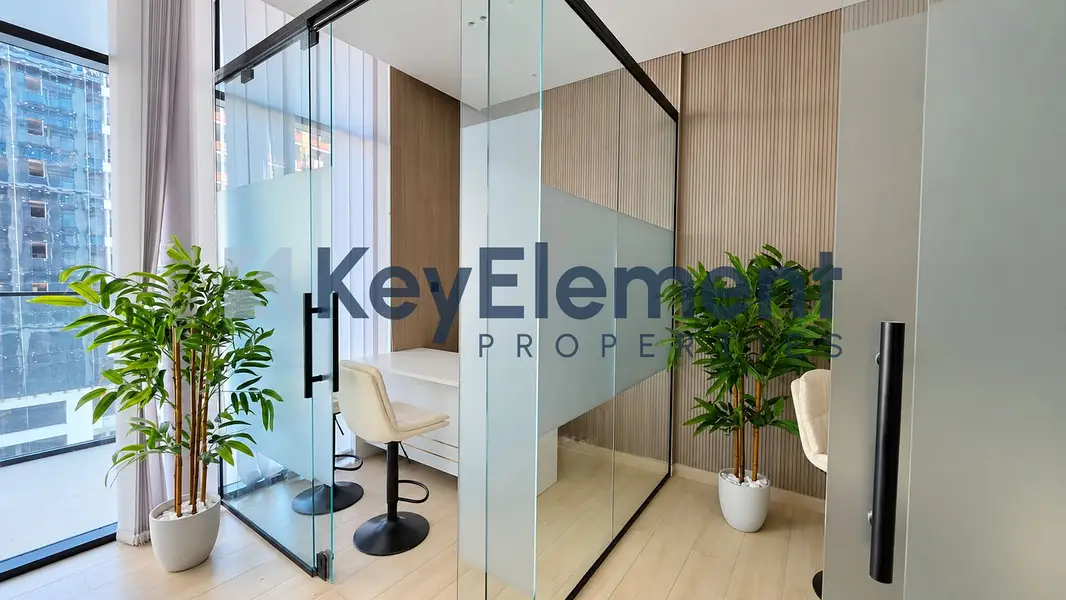 Fitted Workspace | Private Rooms | Modern Interior