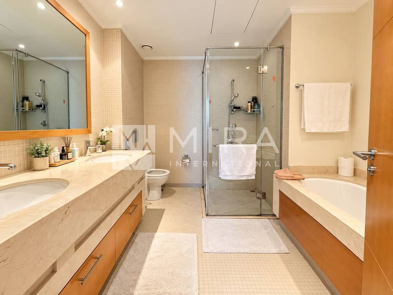 8 Modern Beige-and-Wood Luxury Bathroom