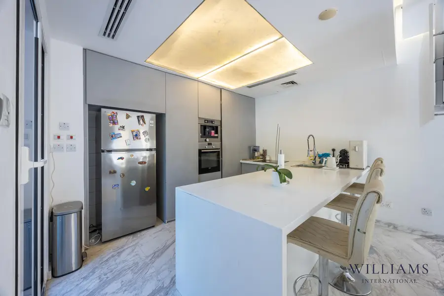 3 BEDROOMS | FULLY UPGRADED | LARGE PLOT