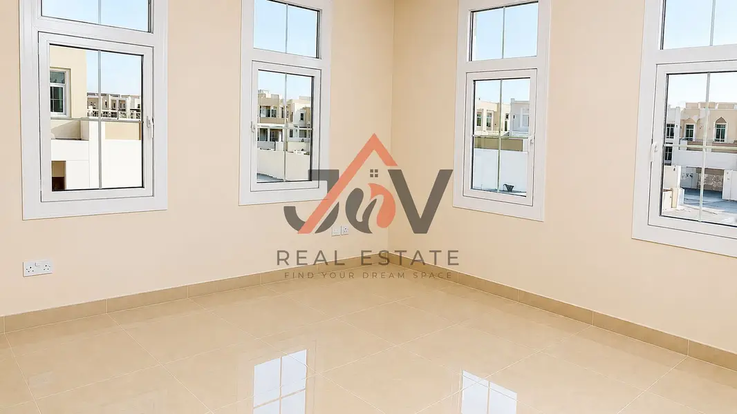 10k Large Plot | Vacant Now | Exclusive Listing