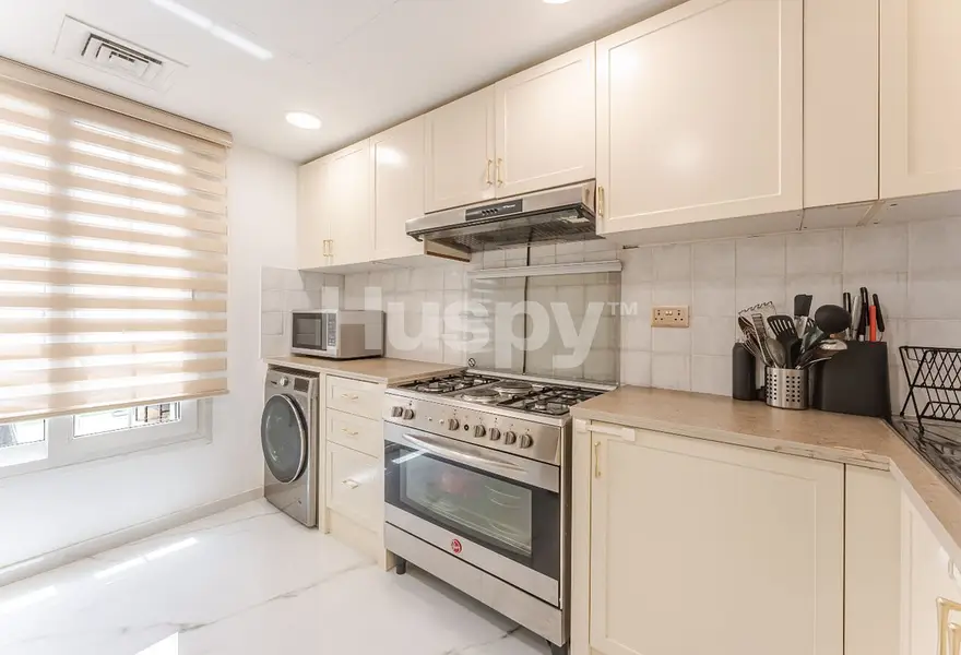 Type 4E | Fully Renovated | Near Lake