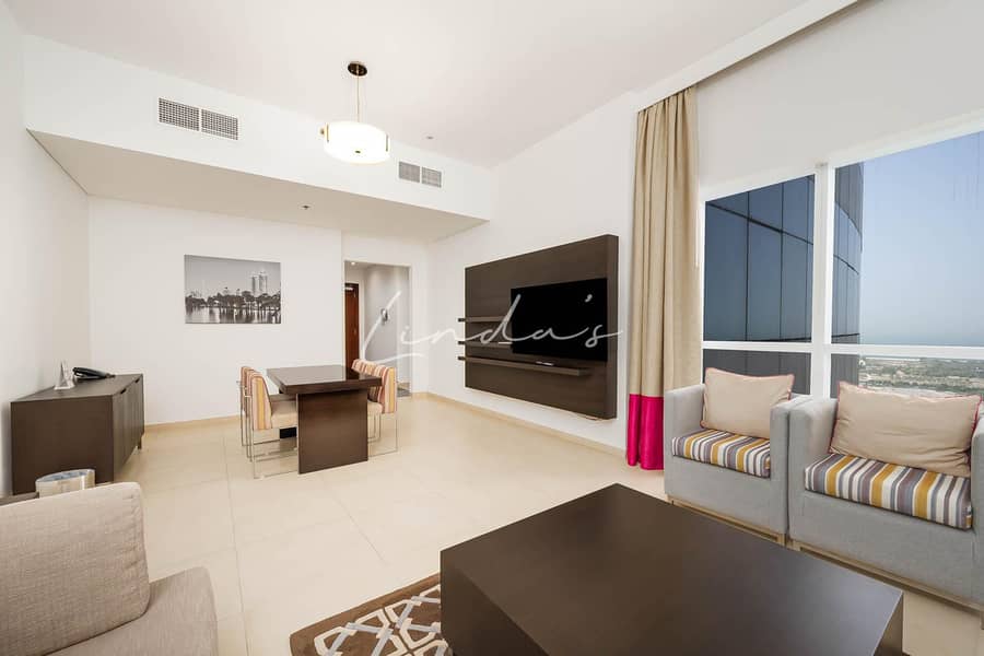 4 images image img