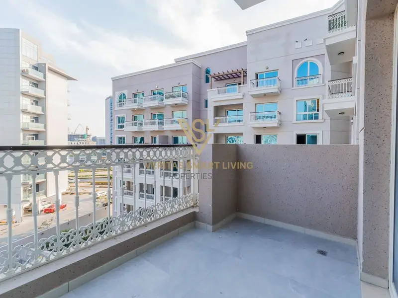 Luxury Studio | Burj Khalifa Views | Arjan