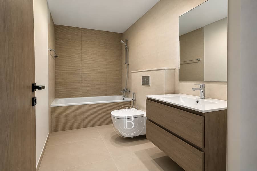 Casa adosada en DAMAC Hills,The Park Villas,Calero, 4 dormitorios, 220000 AED - 16291032 Casa adosada en DAMAC Hills,The Park Villas,Calero, 4 dormitorios, 220000 AED - 16291032