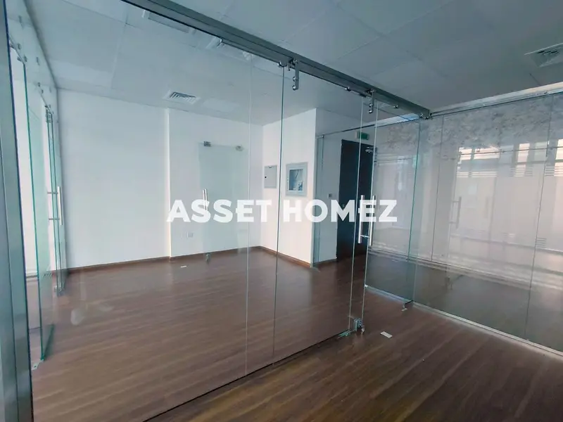 Fitted Office / Near Metro / Canal View / Vacant