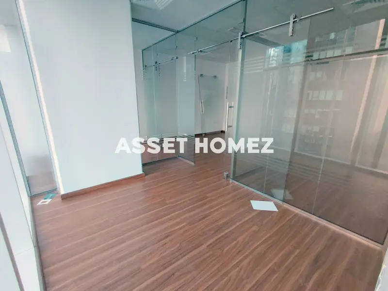 Fitted Office / Near Metro / Canal View / Vacant