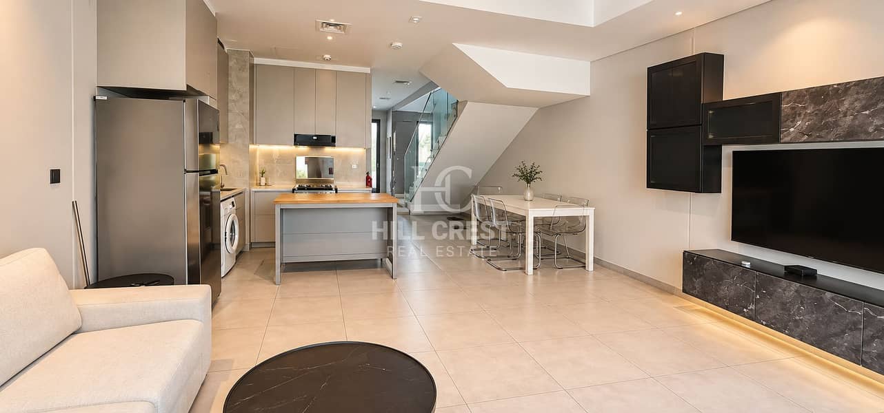 9 Bright Modern Open-Plan Interior. png