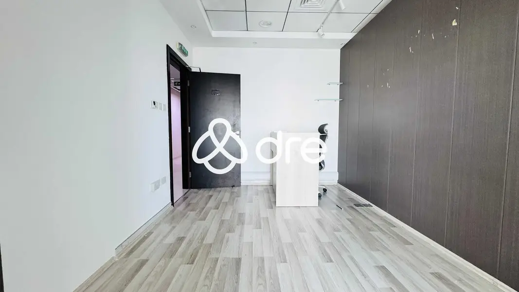 Professional Workspace | Skyline Views | Furnished