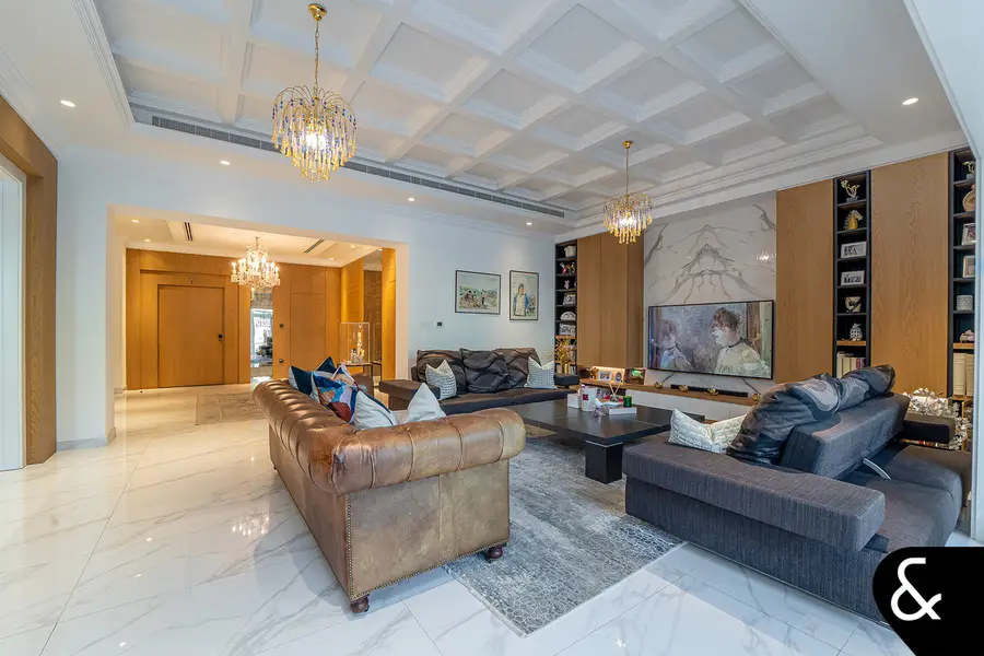6 Bedrooms | 12,000 Sq Ft | Exclusive