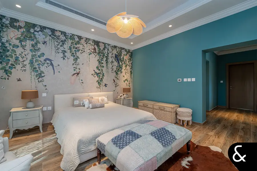 6 Bedrooms | 12,000 Sq Ft | Exclusive