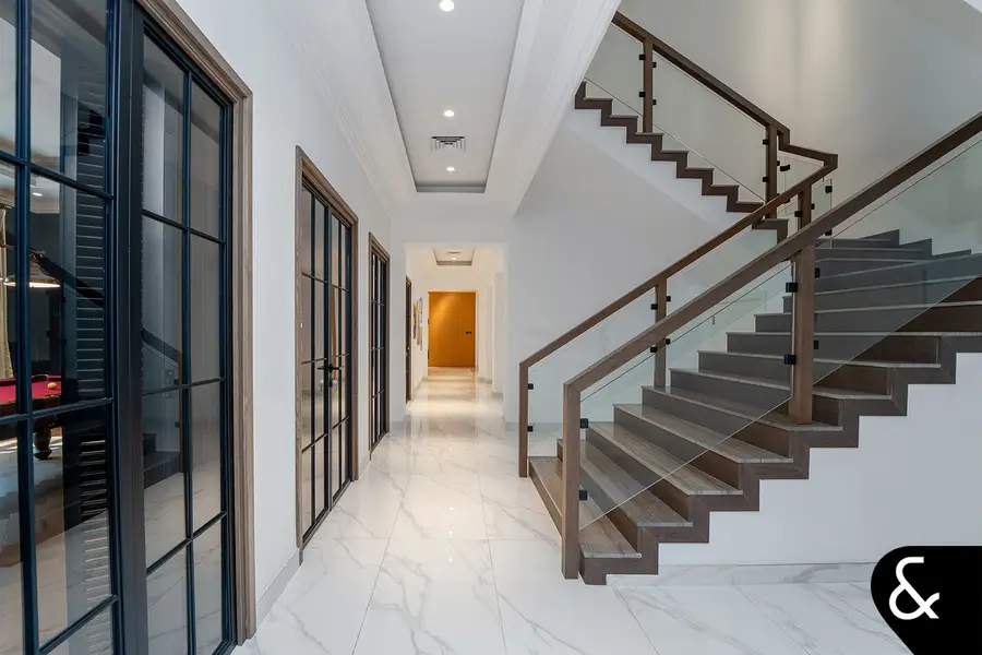 6 Bedrooms | 12,000 Sq Ft | Exclusive