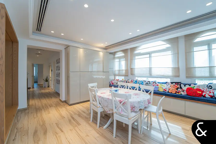6 Bedrooms | 12,000 Sq Ft | Exclusive