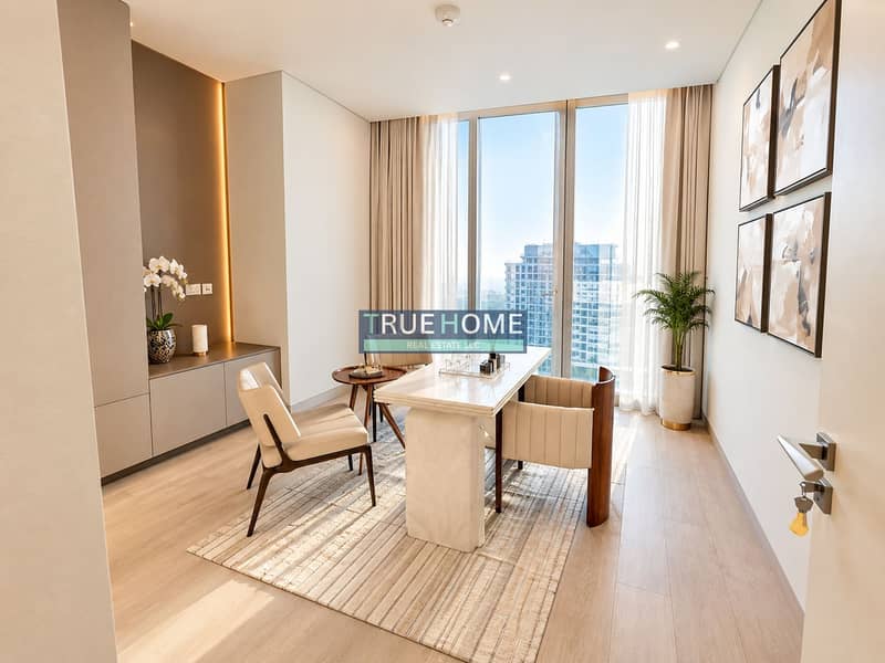 5 Elegant Minimalist Dining Room with City Views. png