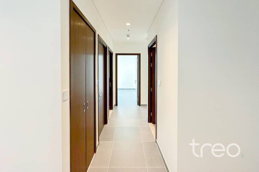 4 3902 Creek Edge Tower 1, The Lagoons - 5. jpg