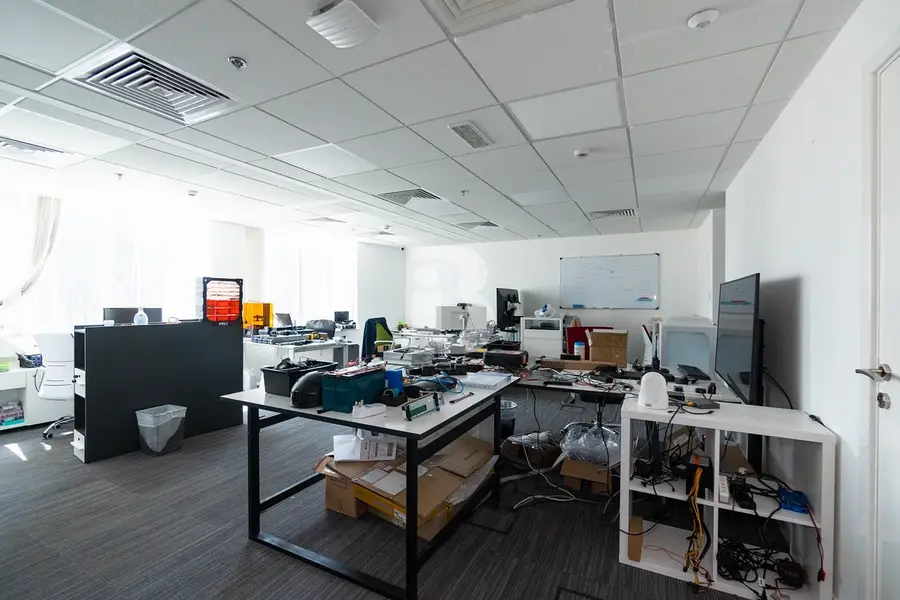 Fitted Office | 2 parking bays | Canal view