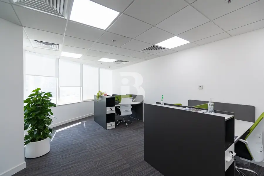 Fitted Office | 2 parking bays | Canal view
