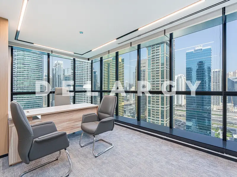 Vacant | Ultra-Luxury | Grade A | Expansive Layout
