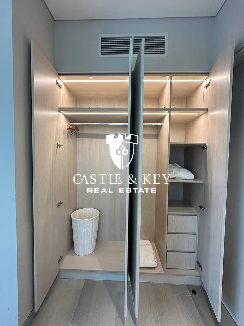 10 Cabinet2. jpeg