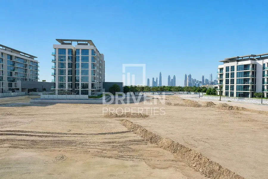 Lagoon View | Multiple Options | Mid Floor
