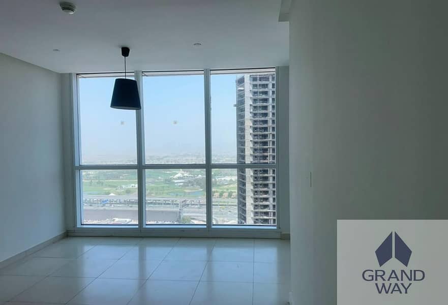 6 Luxury Marina Living | Spacious 3BR | Vacant — photo 6