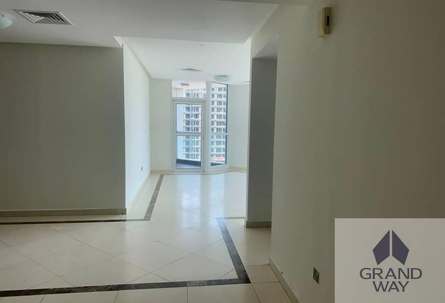17 Luxury Marina Living | Spacious 3BR | Vacant — photo 17