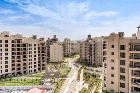 3 Bedroom Apartment for Sale in Madinat Jumeirah Living, Dubai - High Floor | Main Park View | Corner Unit