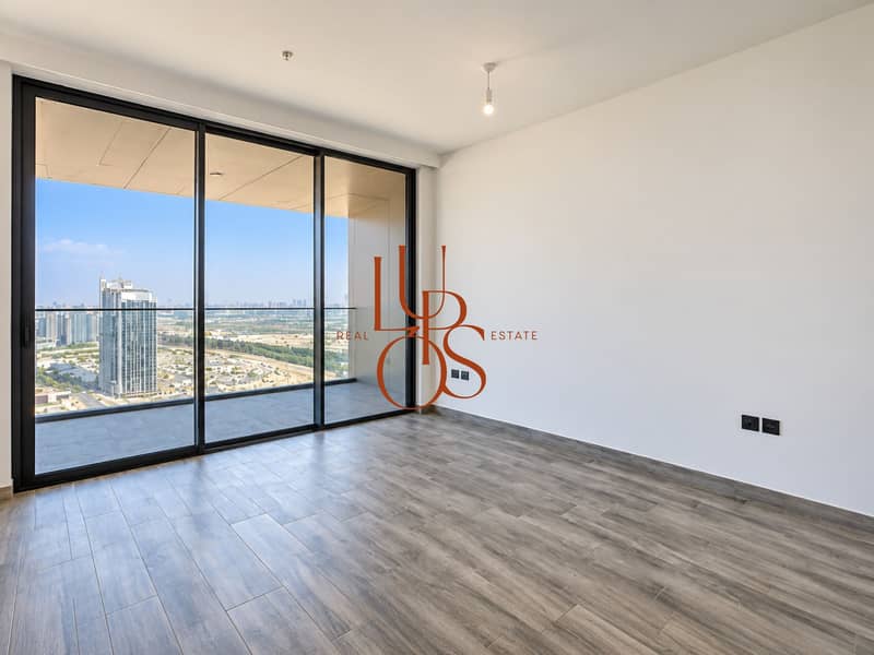 2 06_Bedroom_Balcony_View. jpg