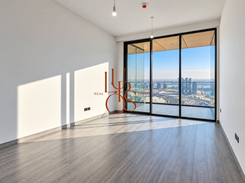 6 09_Bright_Room_View. jpg