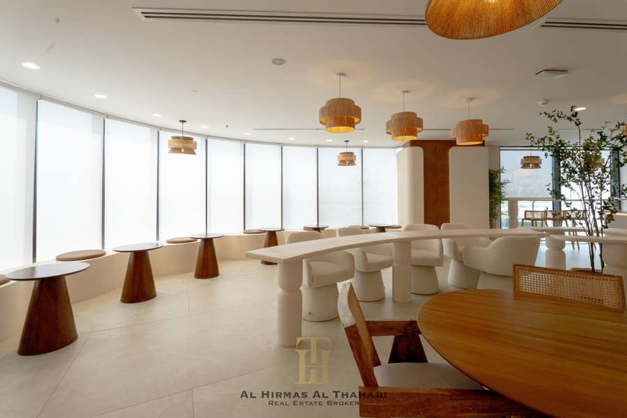 10 Cafe Area (2). jpeg