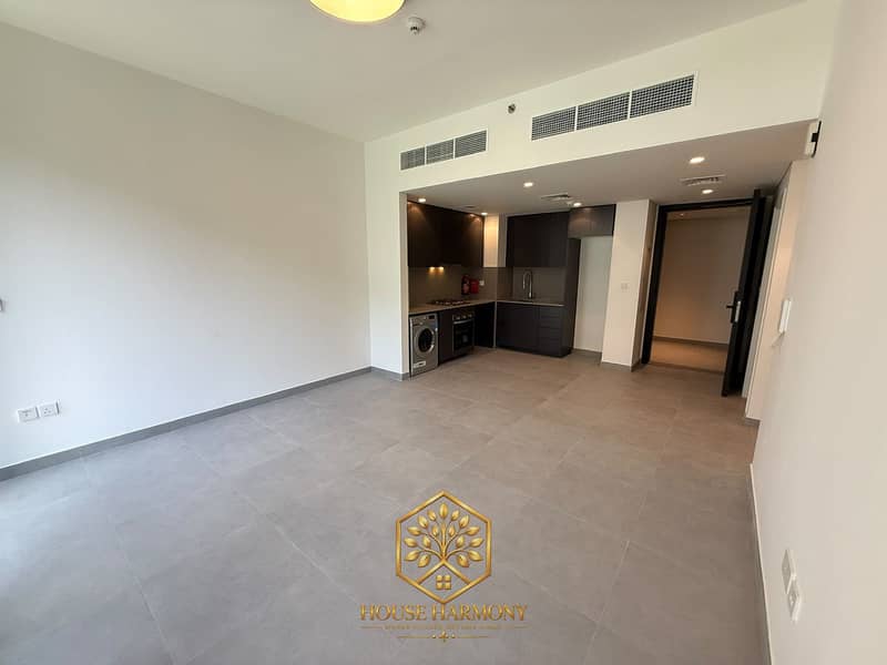 8 WhatsApp Image 2026-10-23 at 11.43. 39 AM (1). jpeg