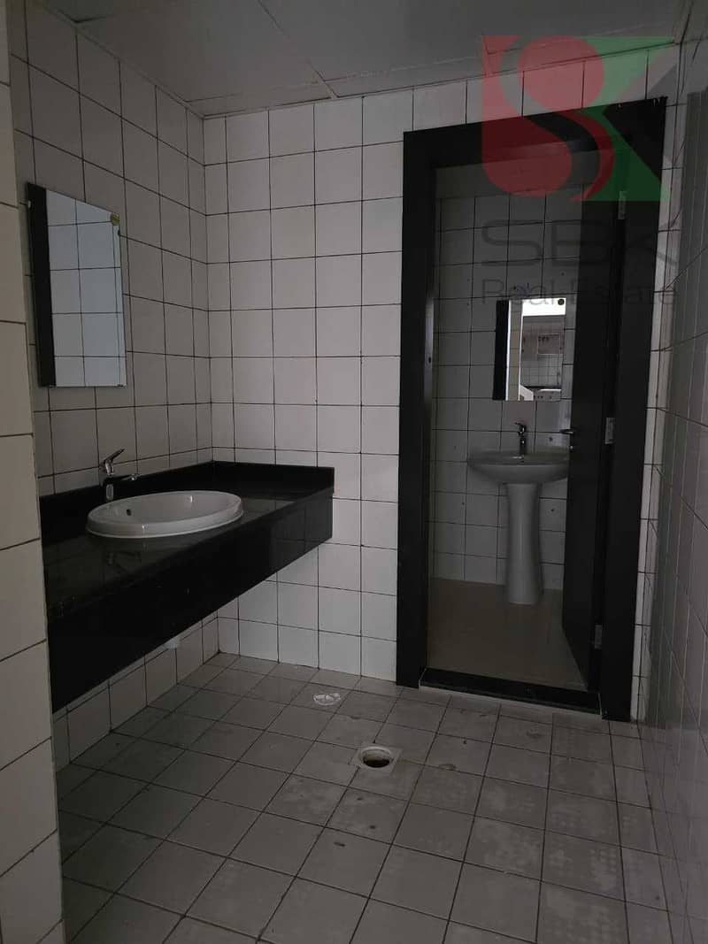 13 Yj4euCWdbxxON0Ekfs7g5ulqugEHxzxZujpXCQ4v. jpg