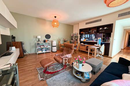 2 Bedroom Flat for Sale in The Views, Dubai - Vacant on Transfer | Upgraded | Courtyard View