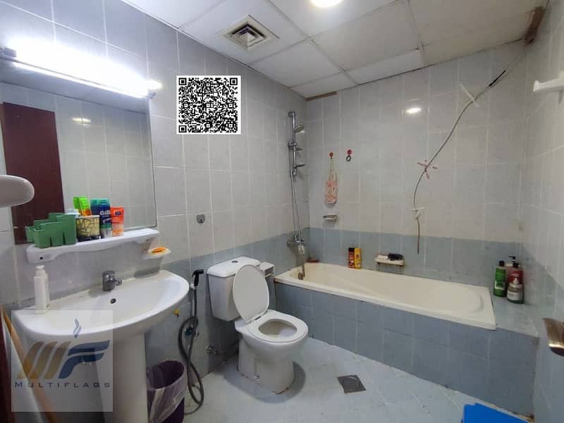 10 de89428d-ef93-48cc-894d-cf196a56b233. jpg