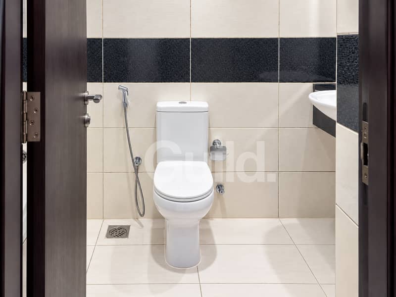 9 Image 9