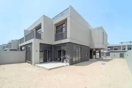 4 Bedroom Villa for Rent in Dubai South, Dubai - Opposite Lagoon | Larger Plot | Flexible Owners 4 Bedroom Villa for Rent in Dubai South, Dubai - Opposite Lagoon | Larger Plot | Flexible Owners