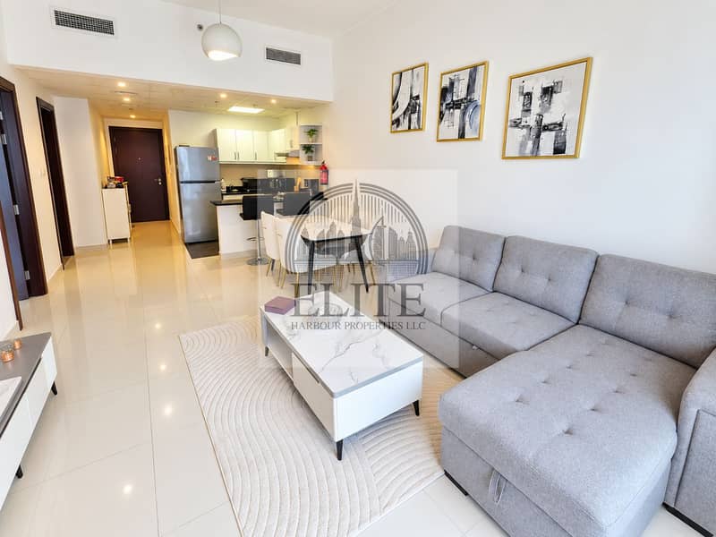 Bright Contemporary Apartment Interior-4. png Bright Contemporary Apartment Interior-4. png