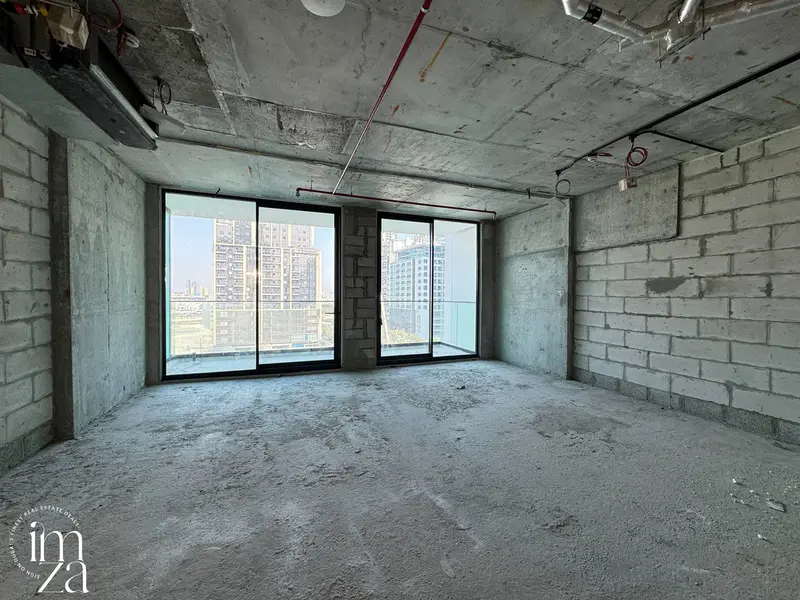 Income-Generating Office | Motivated Seller