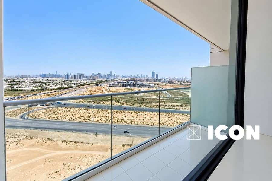 Bright unfurnished Dubai apartment interior-2. png Bright unfurnished Dubai apartment interior-2. png