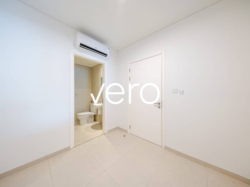 25 Photo 25