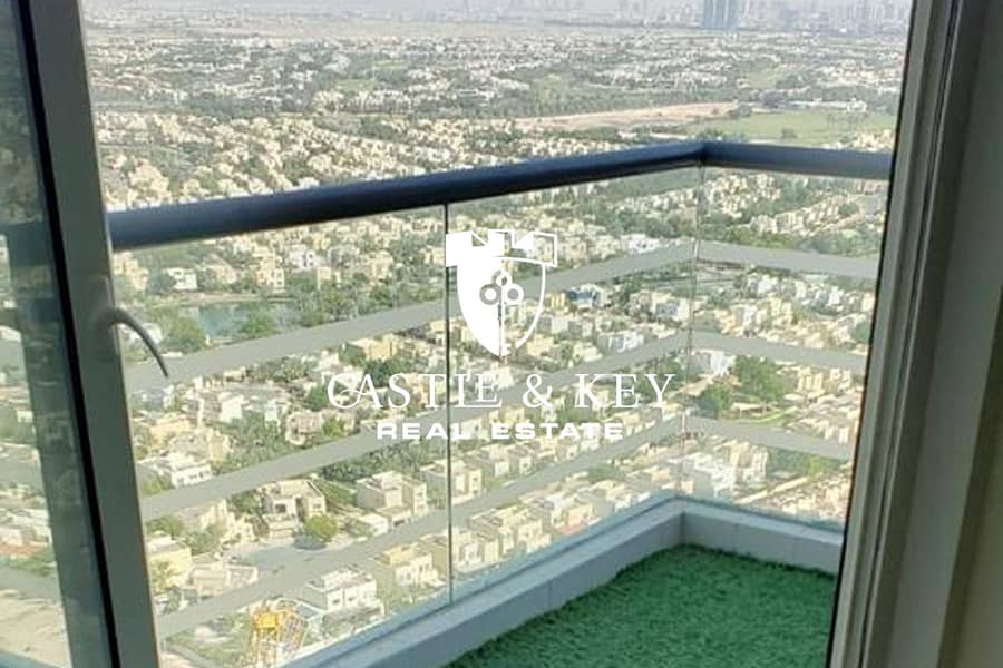 5 outside view 1. jpeg