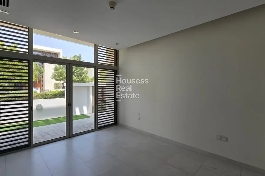 Phase 1 | Internal | Close to Lagoon