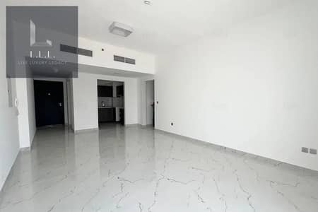 3 Camere Appartamento in vendita a Dubai Land Residence Complex (DLRC), Dubai - c9058bf5-a2fa-451c-81c2-1ccb4493176b. jpg 3 Camere Appartamento in vendita a Dubai Land Residence Complex (DLRC), Dubai - c9058bf5-a2fa-451c-81c2-1ccb4493176b. jpg