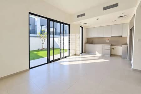 Villa de 3 chambres à à vendre à Dubai South, Dubai - image_0 Villa de 3 chambres à à vendre à Dubai South, Dubai - image_0