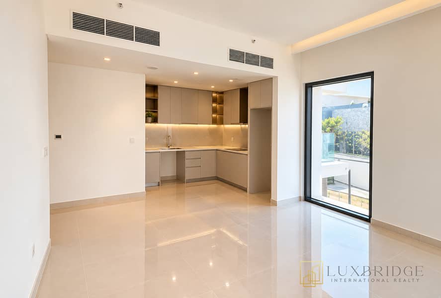 位于迪拜溪港,格罗夫2期,海湾公寓二期9号楼 1 卧室的公寓 110000 AED - 16957277 位于迪拜溪港,格罗夫2期,海湾公寓二期9号楼 1 卧室的公寓 110000 AED - 16957277